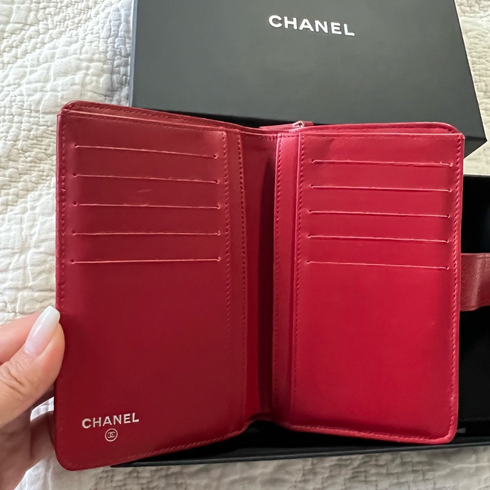 Chanel LZip picket wallet Red Color - Picture 8 of 9